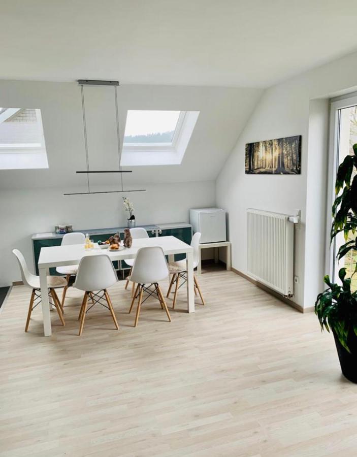Haus Am Hang; Ferienwohnung Fernblick Stolberg  Luaran gambar